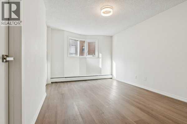 Single Family House for Sale in    Avenue SW Beltline Calgary 