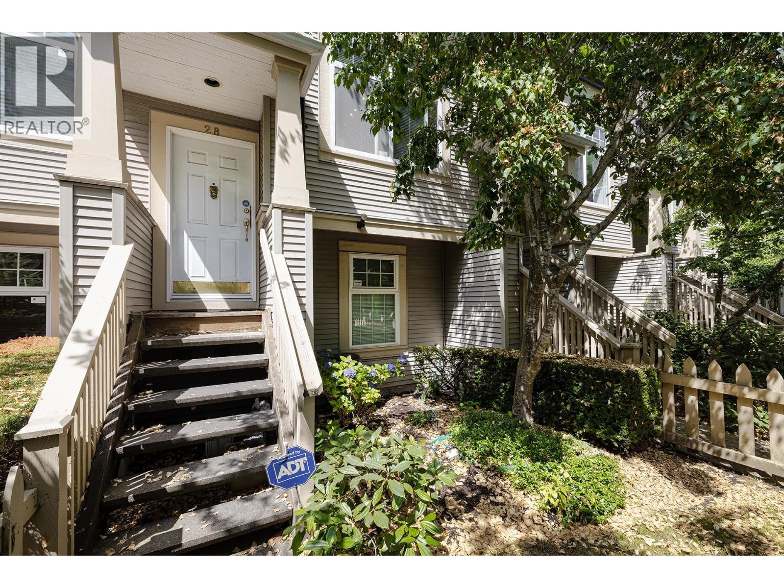 28 3711 ROBSON COURT, Richmond