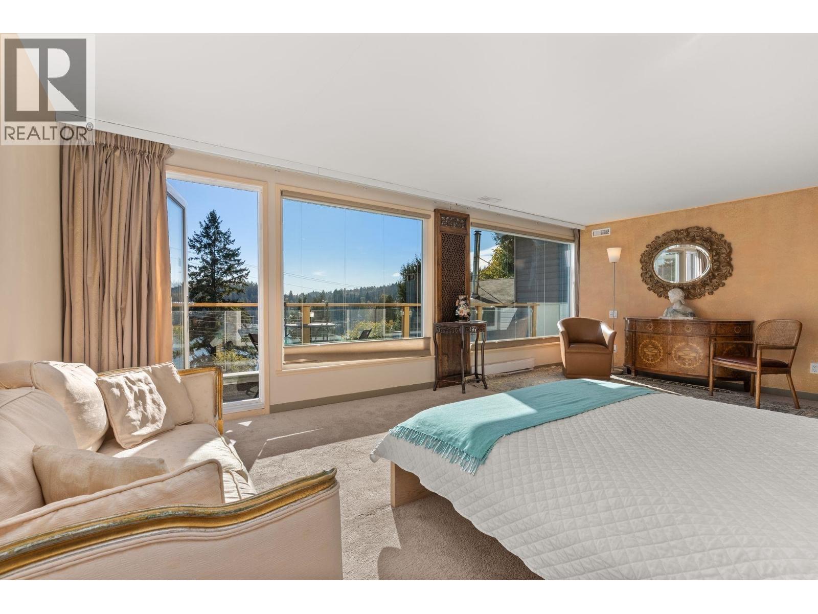 2717 PANORAMA DRIVE, North Vancouver