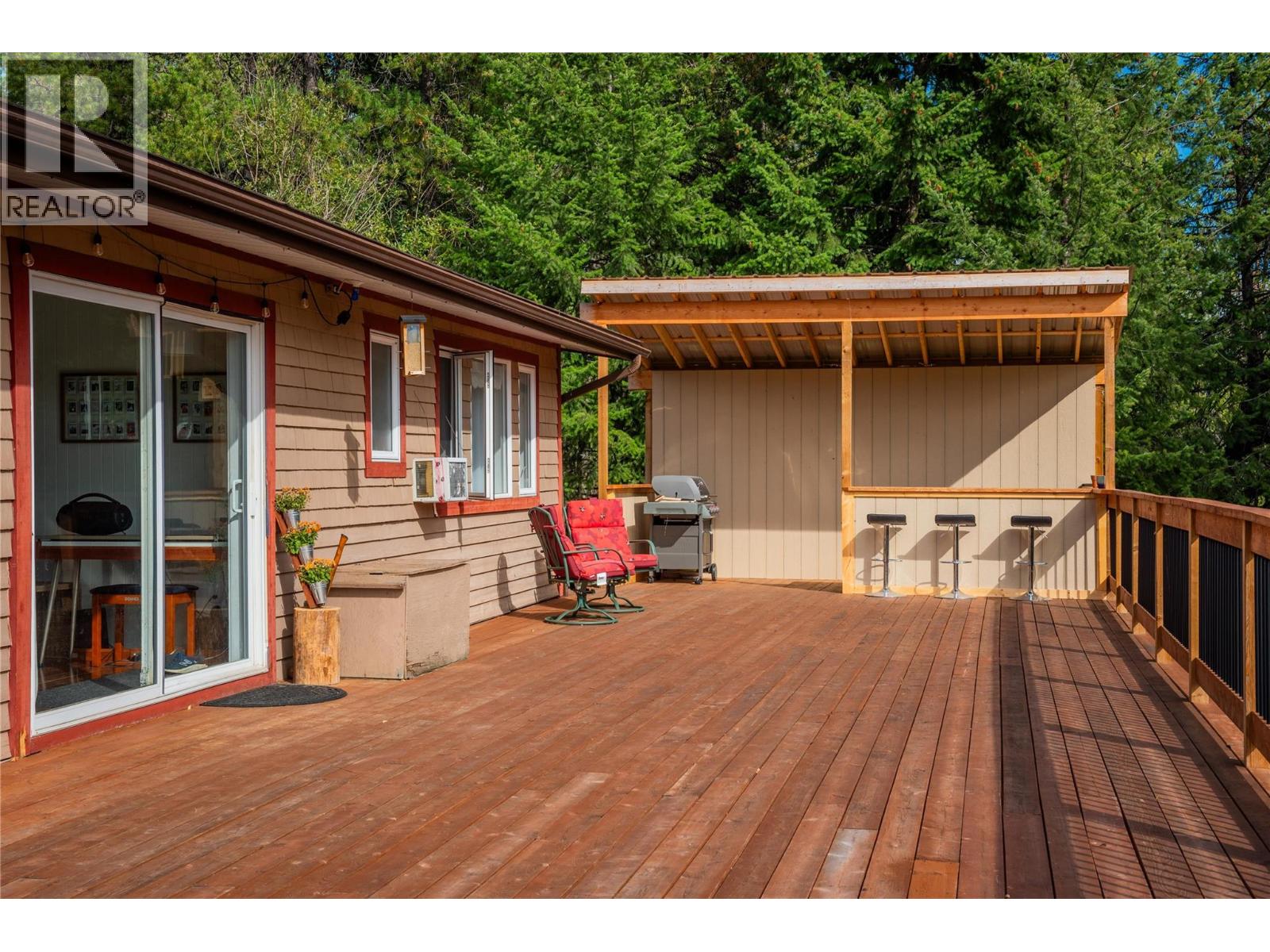 2396 NAULT Road, Castlegar