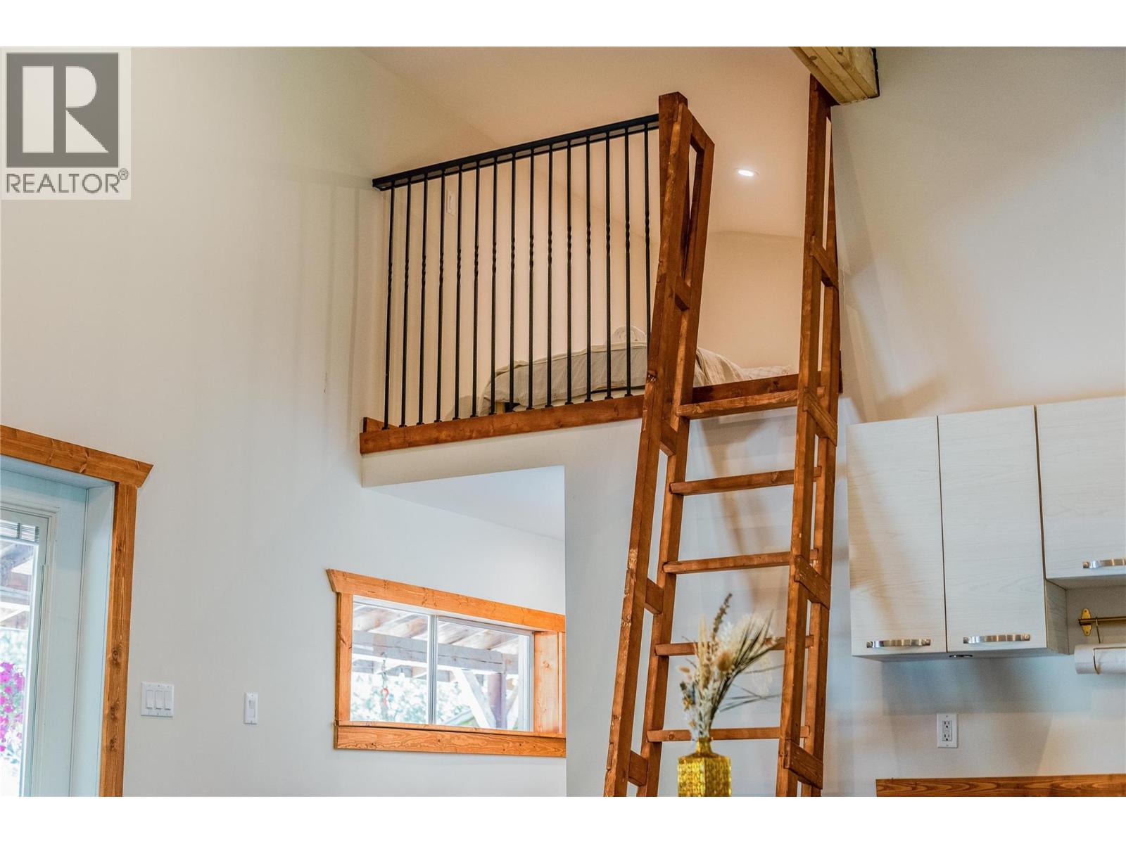 2396 NAULT Road, Castlegar