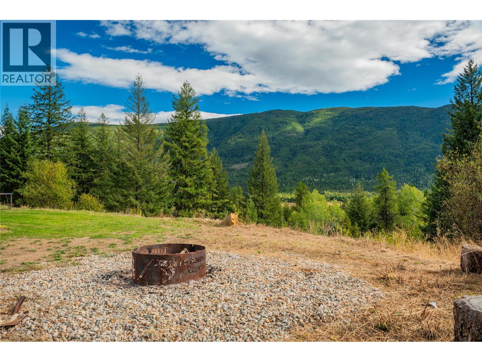 2396 NAULT Road, Castlegar