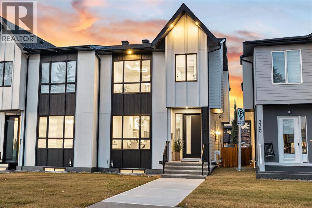 Single Family House for Sale in   Avenue NW Bowness Calgary 