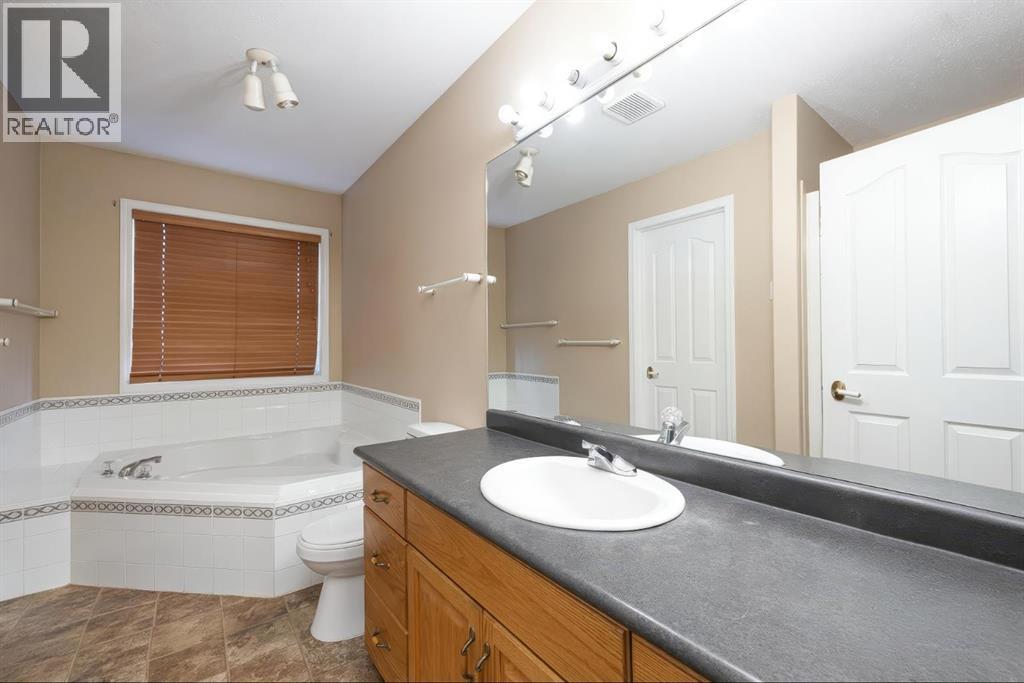 162 St. Laurent Way, Fort McMurray