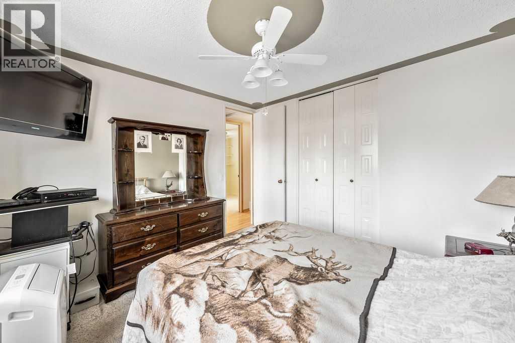 Single Family House Bungalow for Sale in  Maitland Hill NE Marlborough Park Calgary 