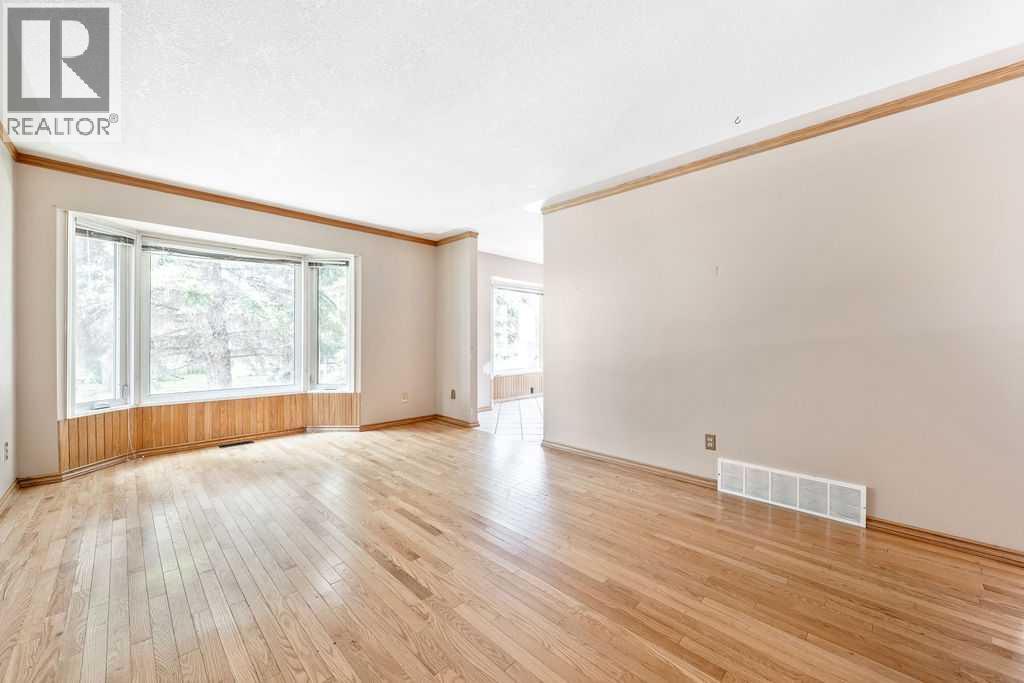 Single Family House Bungalow for Sale in  Maitland Hill NE Marlborough Park Calgary 