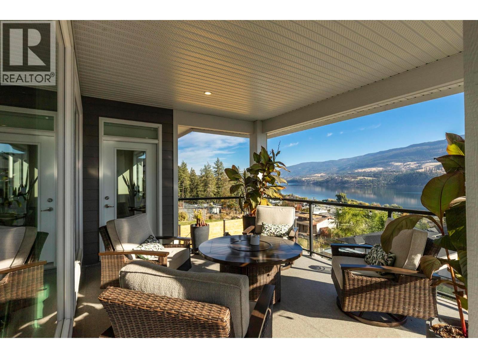  11582 Middleton Road South, Lake Country