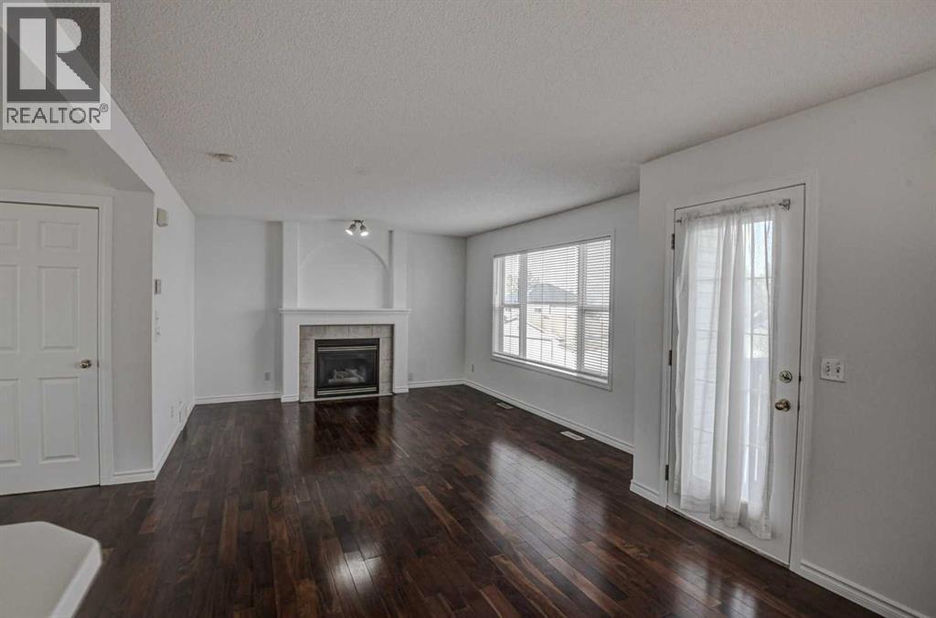 Single Family House for Sale in  Somerside Close SW Somerset Calgary 