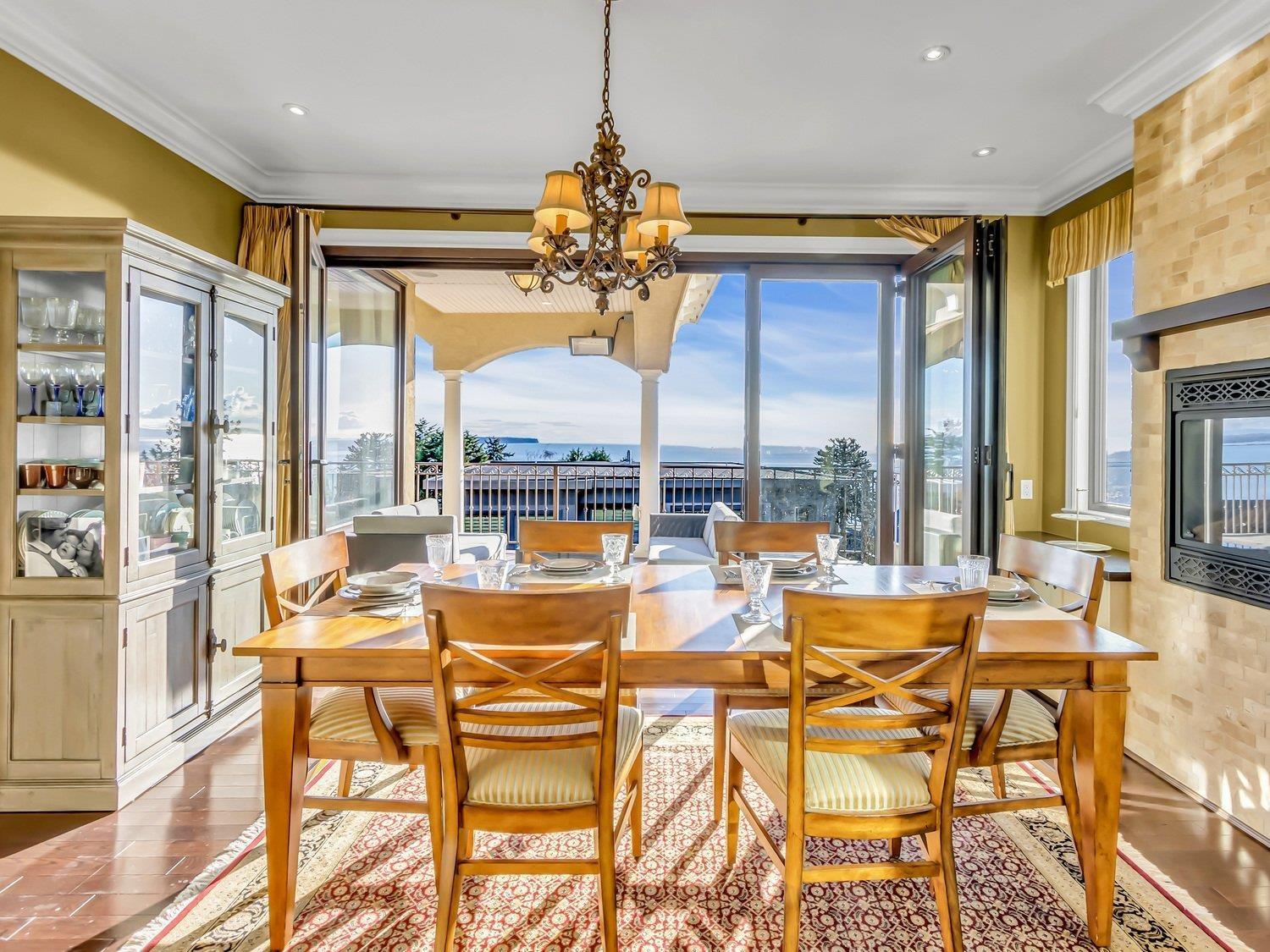 1375 KERFOOT ROAD, White Rock