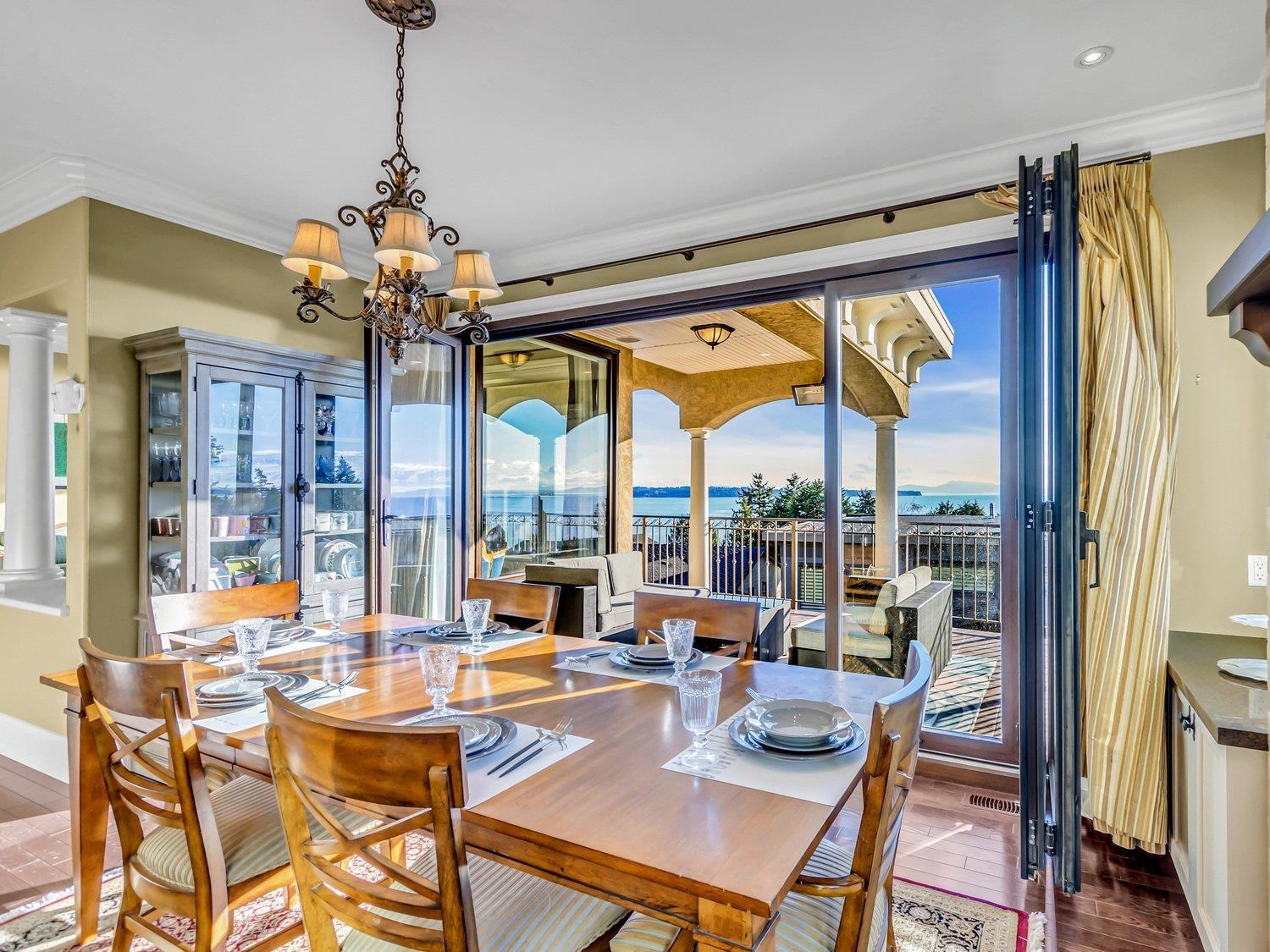 1375 KERFOOT ROAD, White Rock