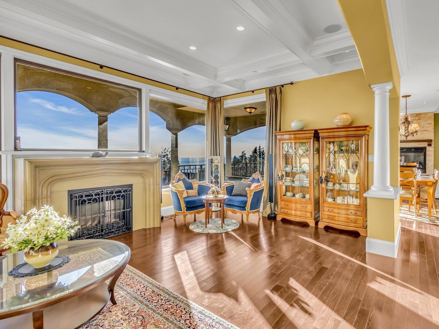 1375 KERFOOT ROAD, White Rock