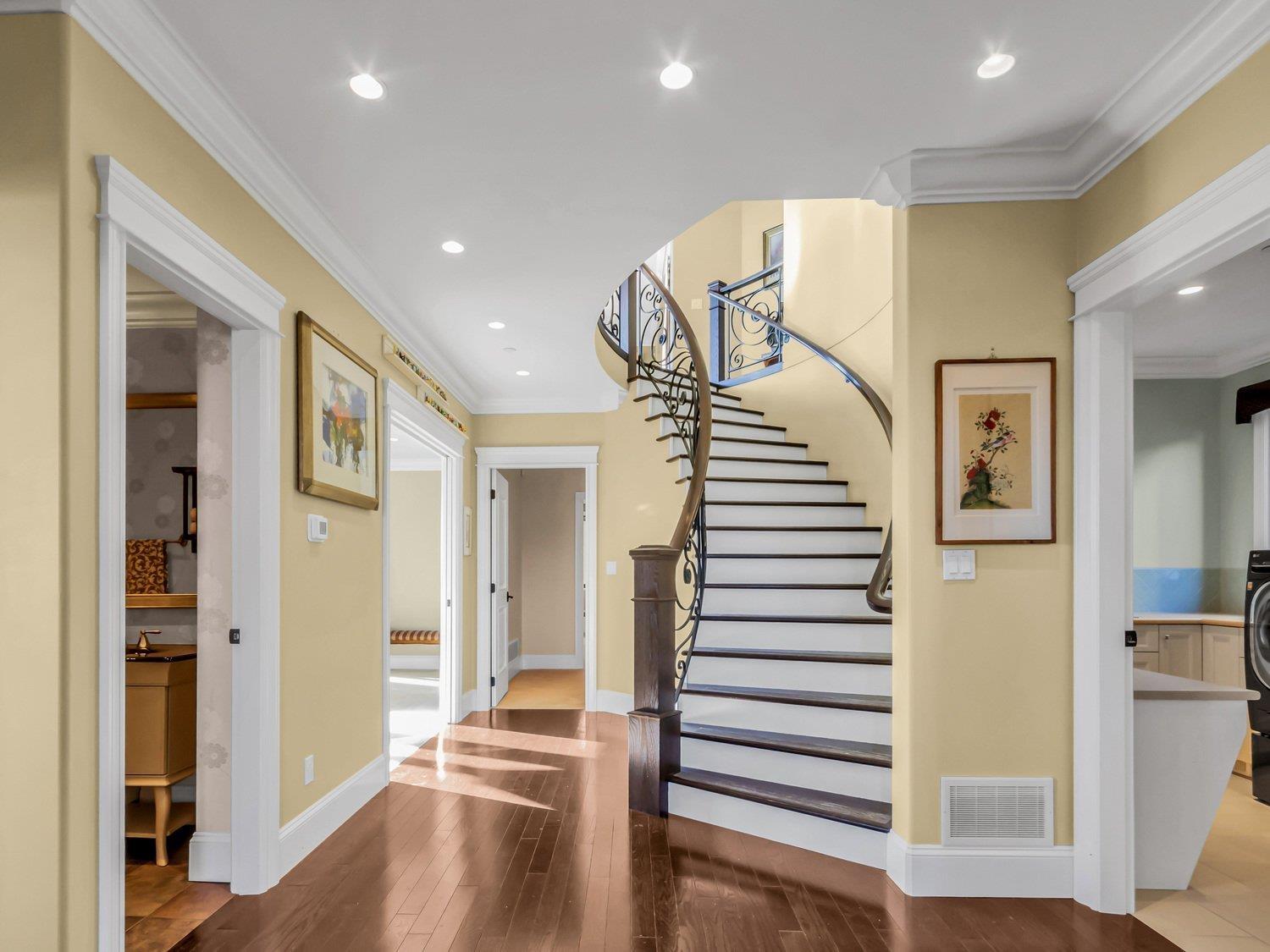 1375 KERFOOT ROAD, White Rock