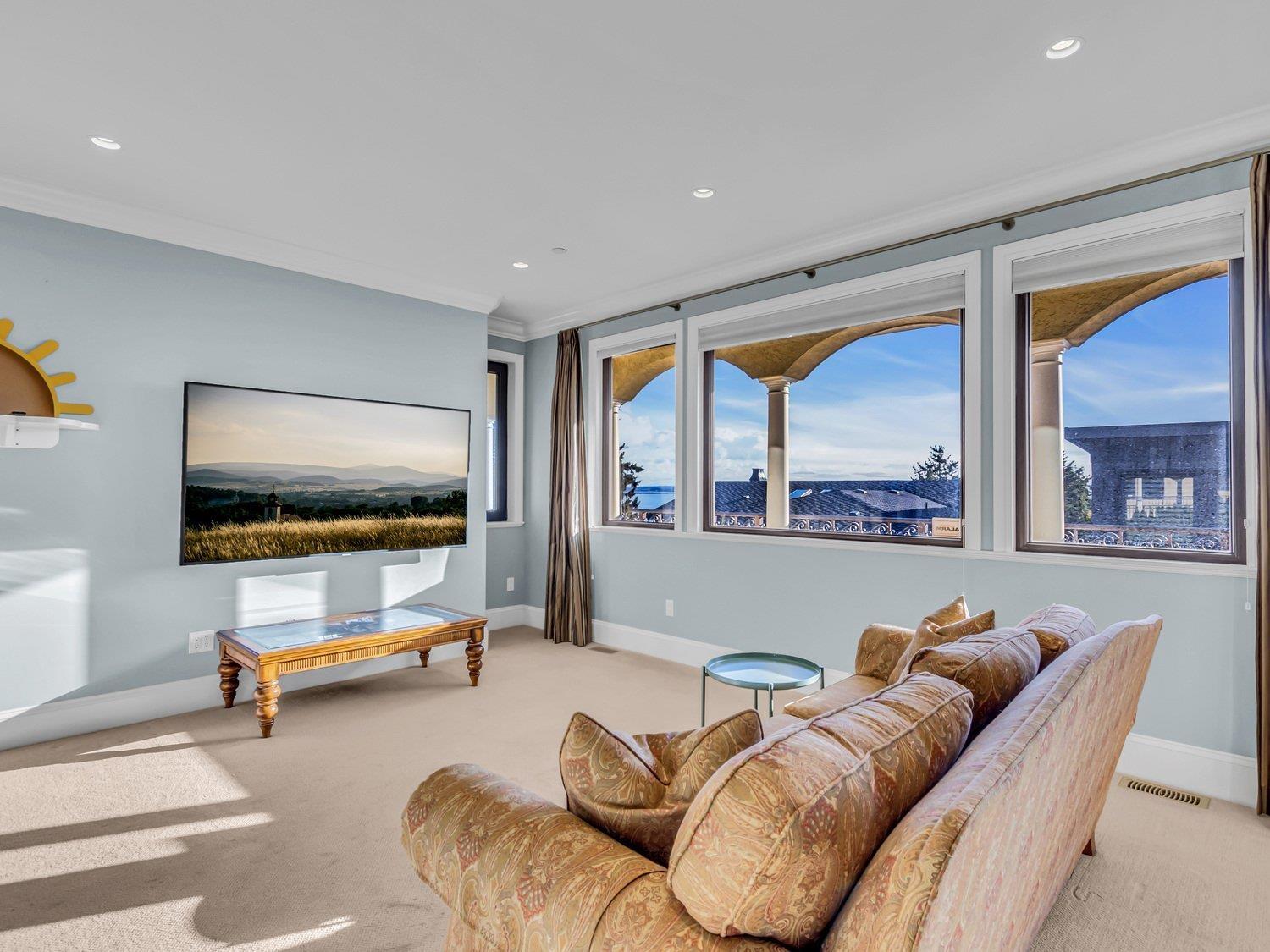 1375 KERFOOT ROAD, White Rock