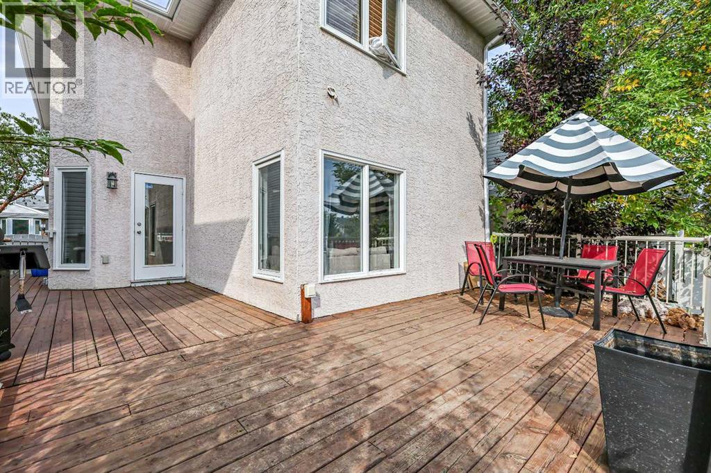 Single Family House for Sale in  Millrise Crescent SW Millrise Calgary 