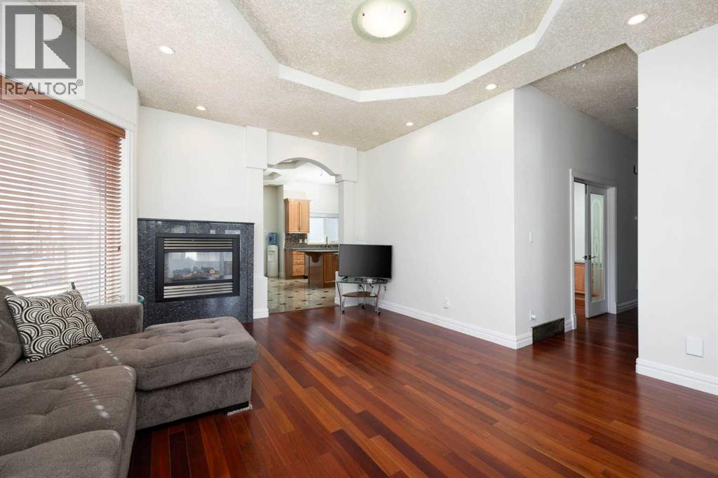 164 Wild Rose Street, Fort McMurray