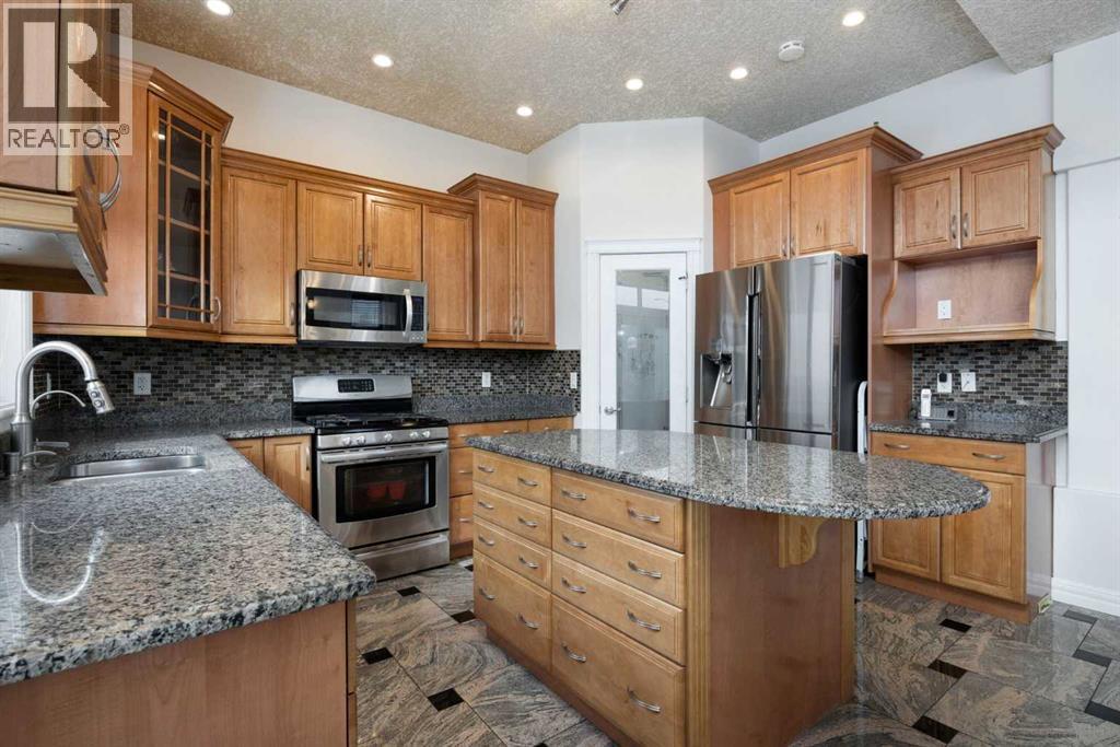 164 Wild Rose Street, Fort McMurray