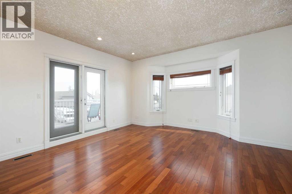 164 Wild Rose Street, Fort McMurray