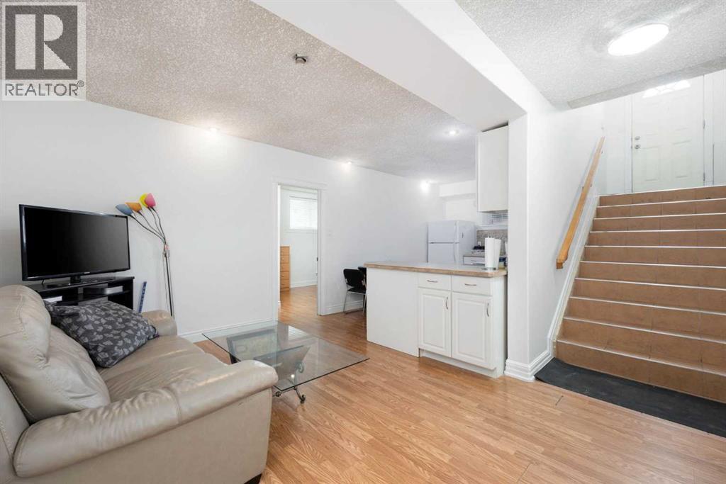 164 Wild Rose Street, Fort McMurray