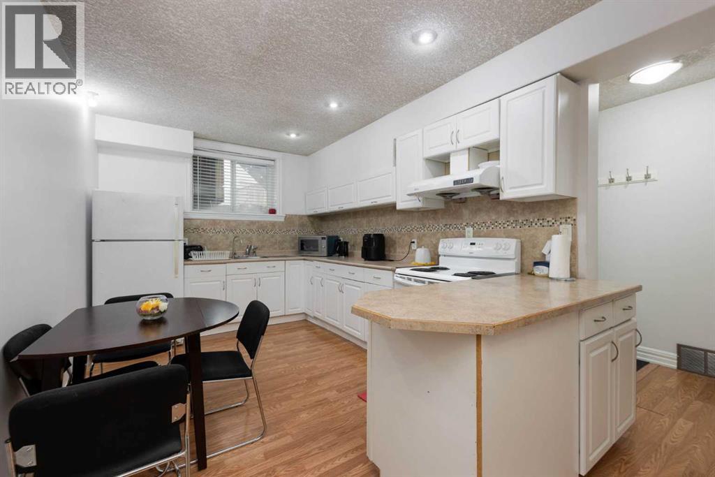 164 Wild Rose Street, Fort McMurray