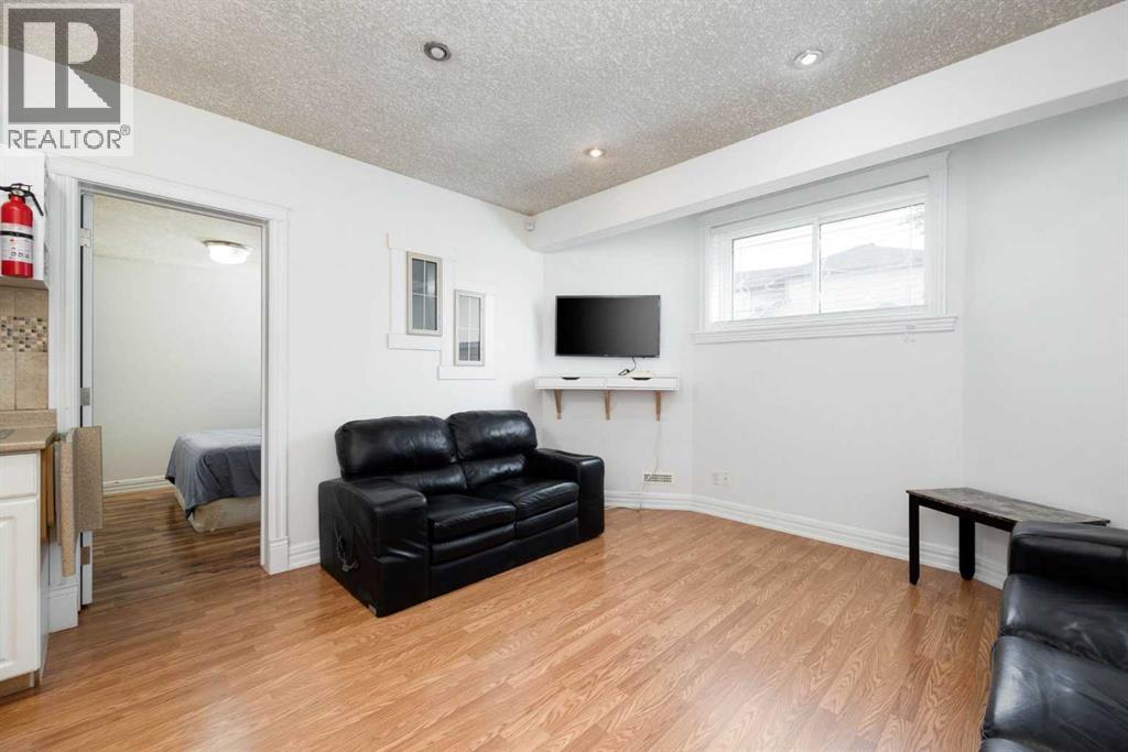 164 Wild Rose Street, Fort McMurray