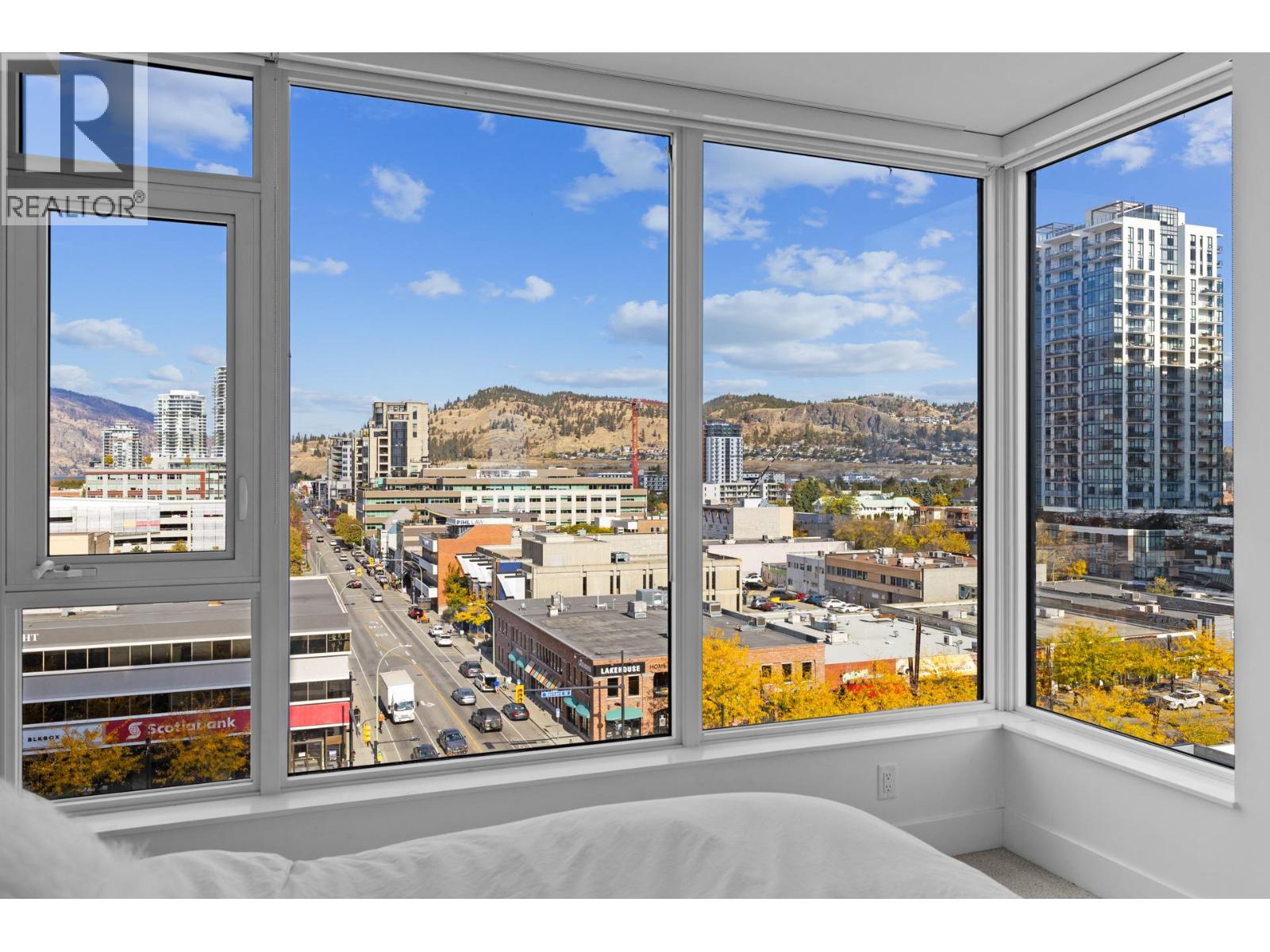 802 1588 Ellis Street, Kelowna