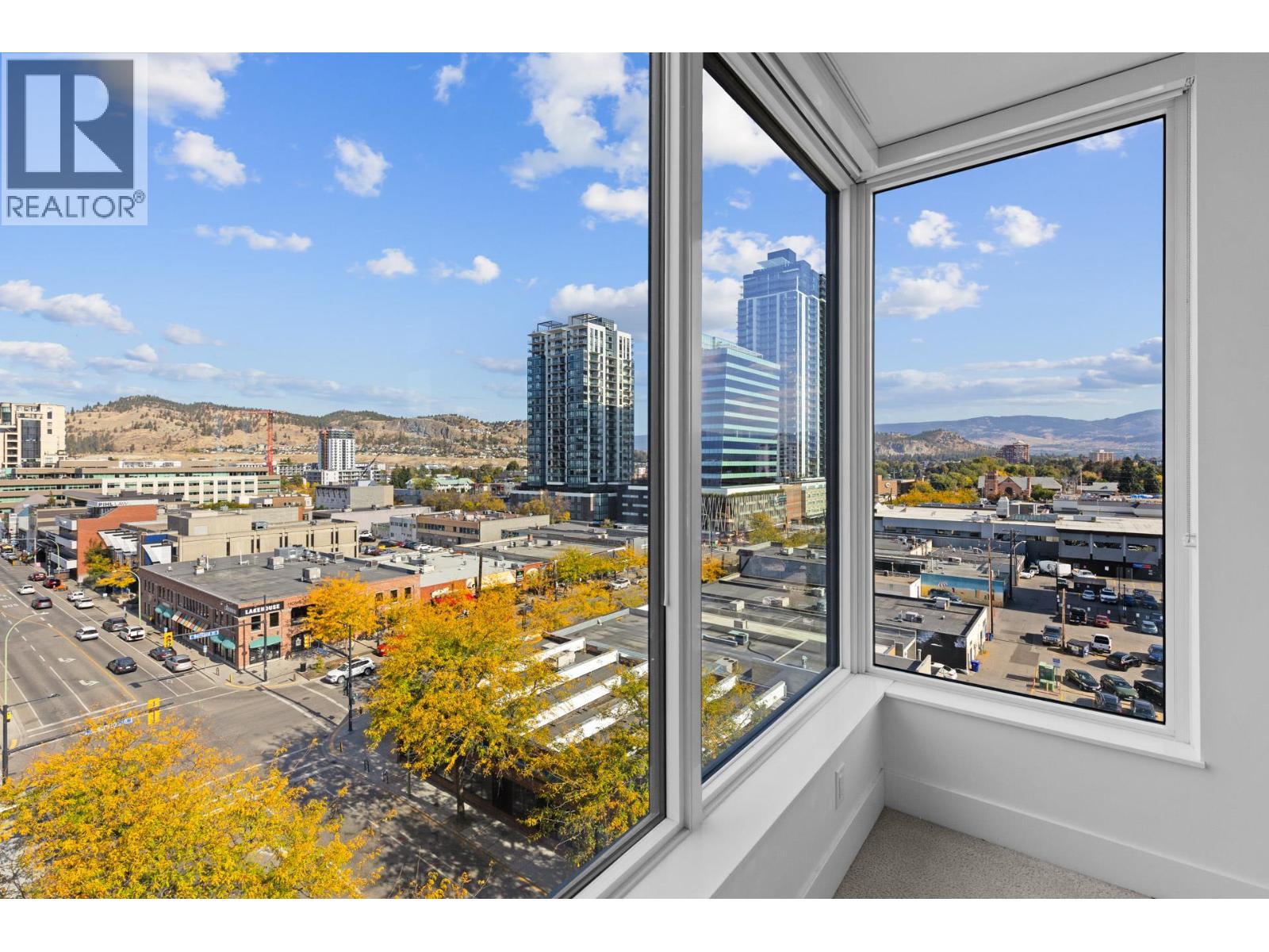 802 1588 Ellis Street, Kelowna