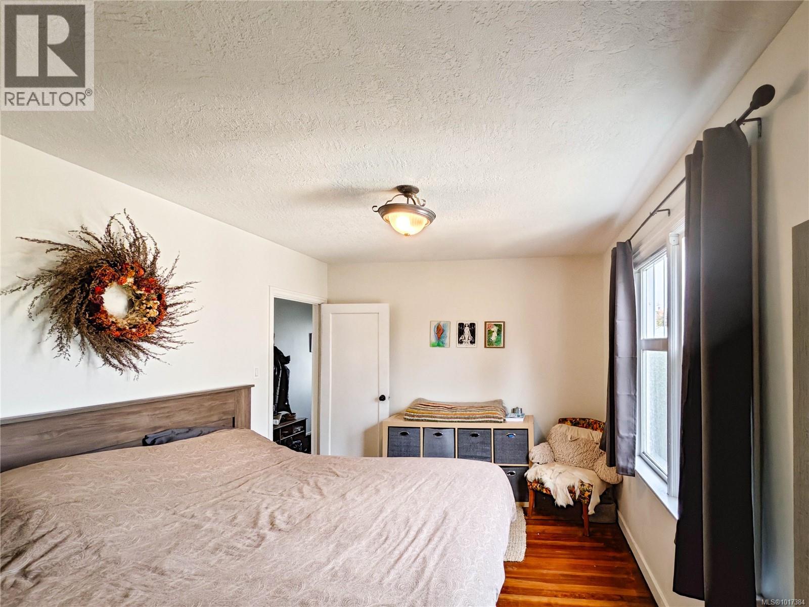  2819 Richmond Road, Saanich