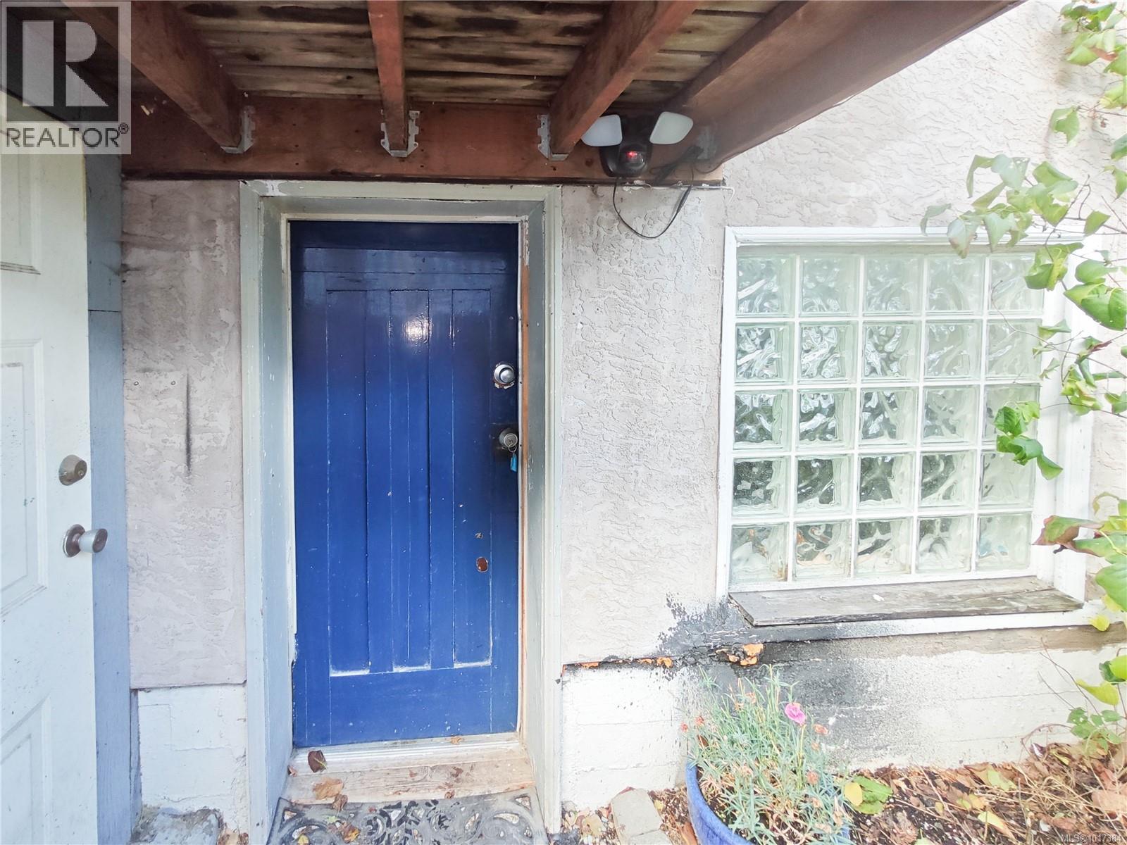 2819 Richmond Road, Saanich