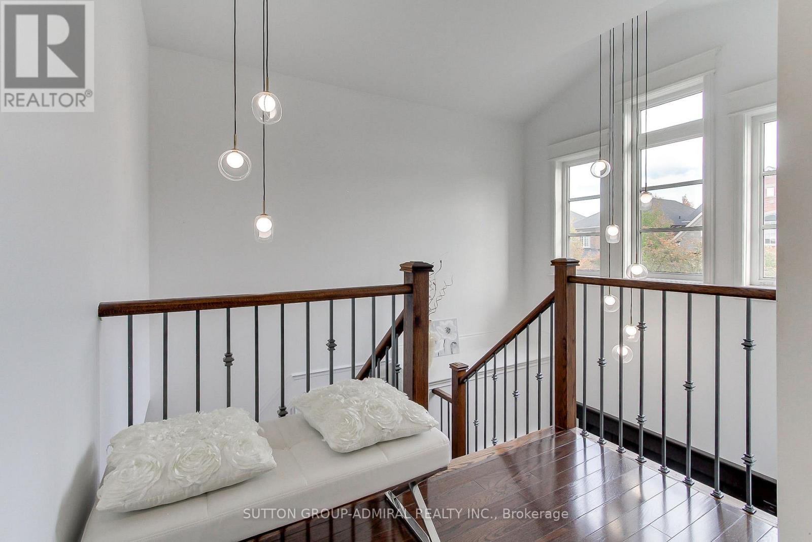 Single Family House for Sale in  AEGIS DRIVE Vaughan (Patterson) 