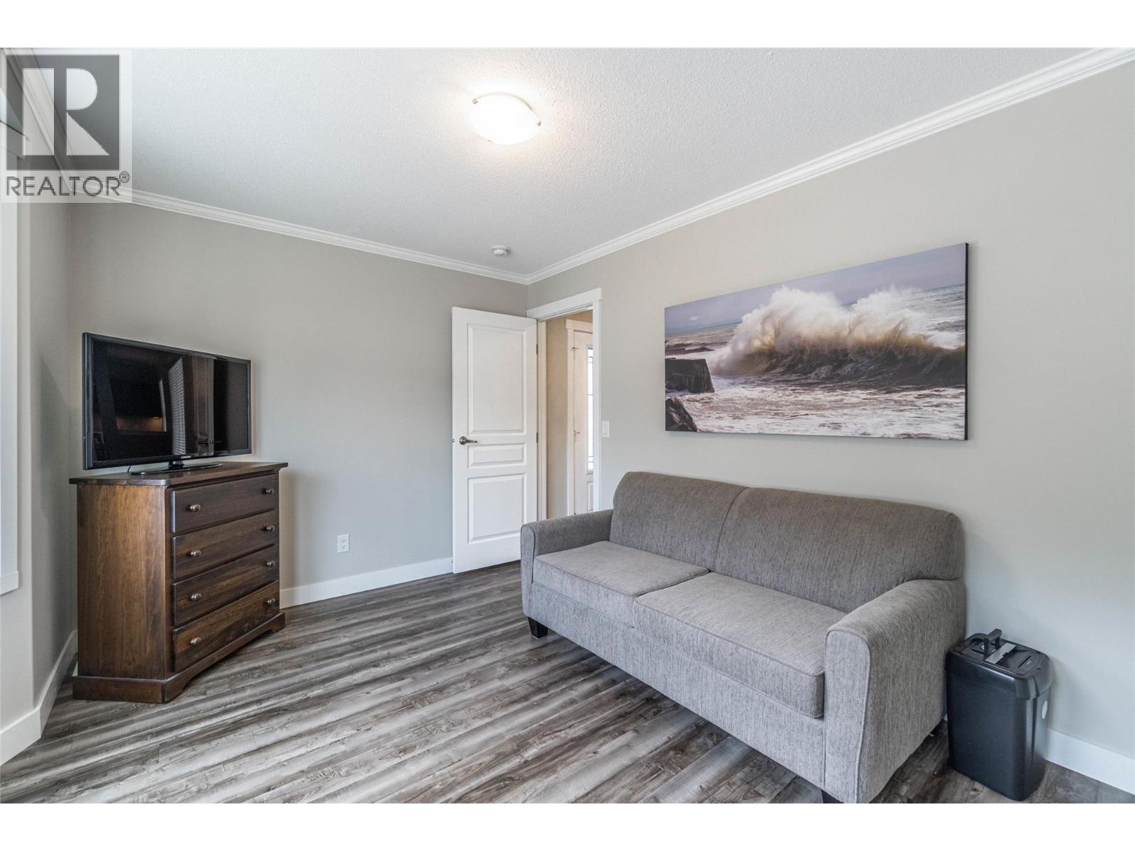 90 8598 HWY 97 Other, Oliver