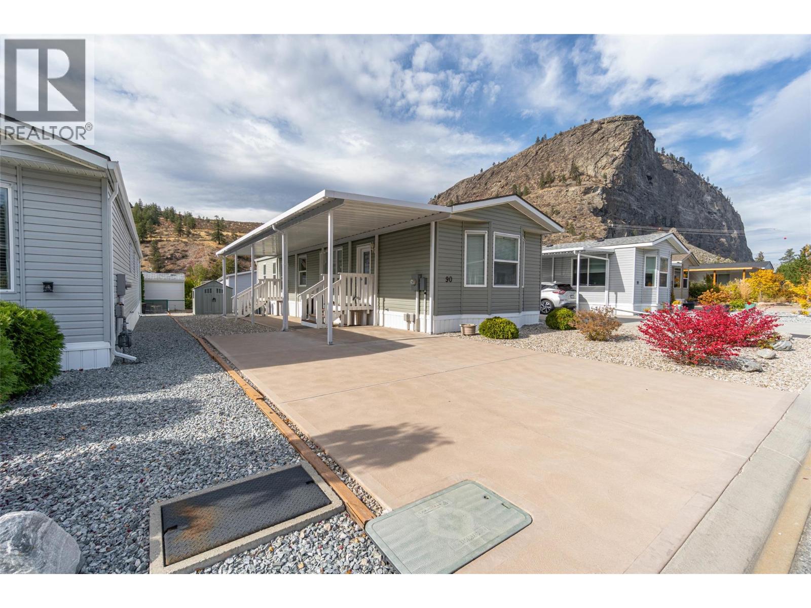 90 8598 HWY 97 Other, Oliver