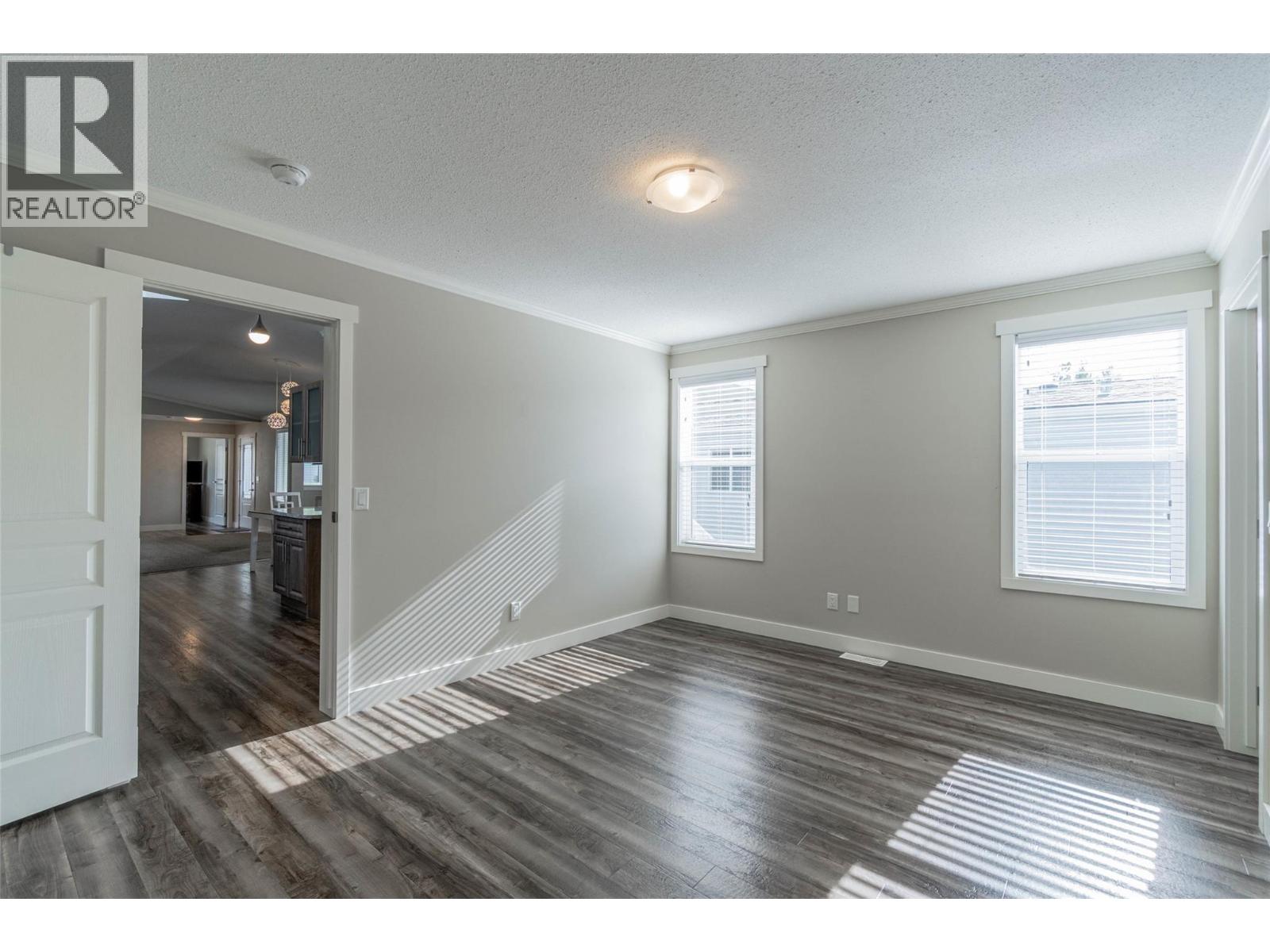 90 8598 HWY 97 Other, Oliver