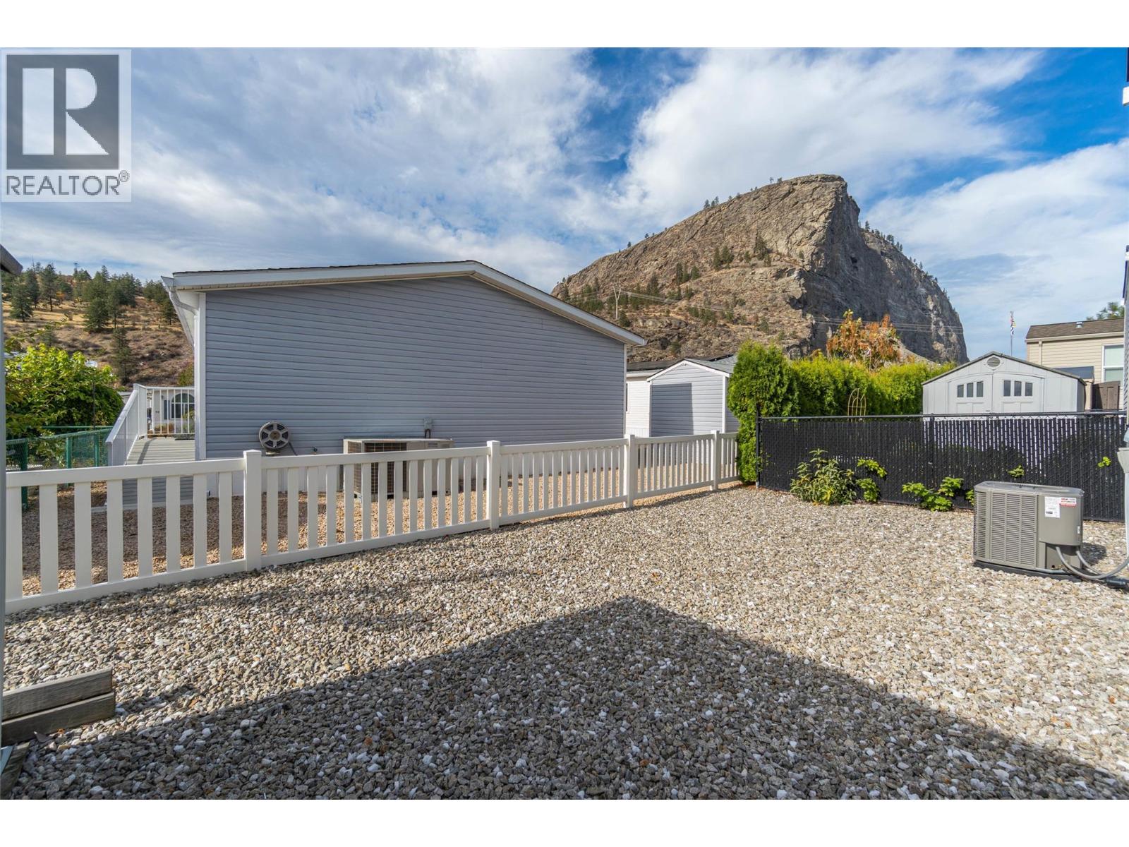 90 8598 HWY 97 Other, Oliver