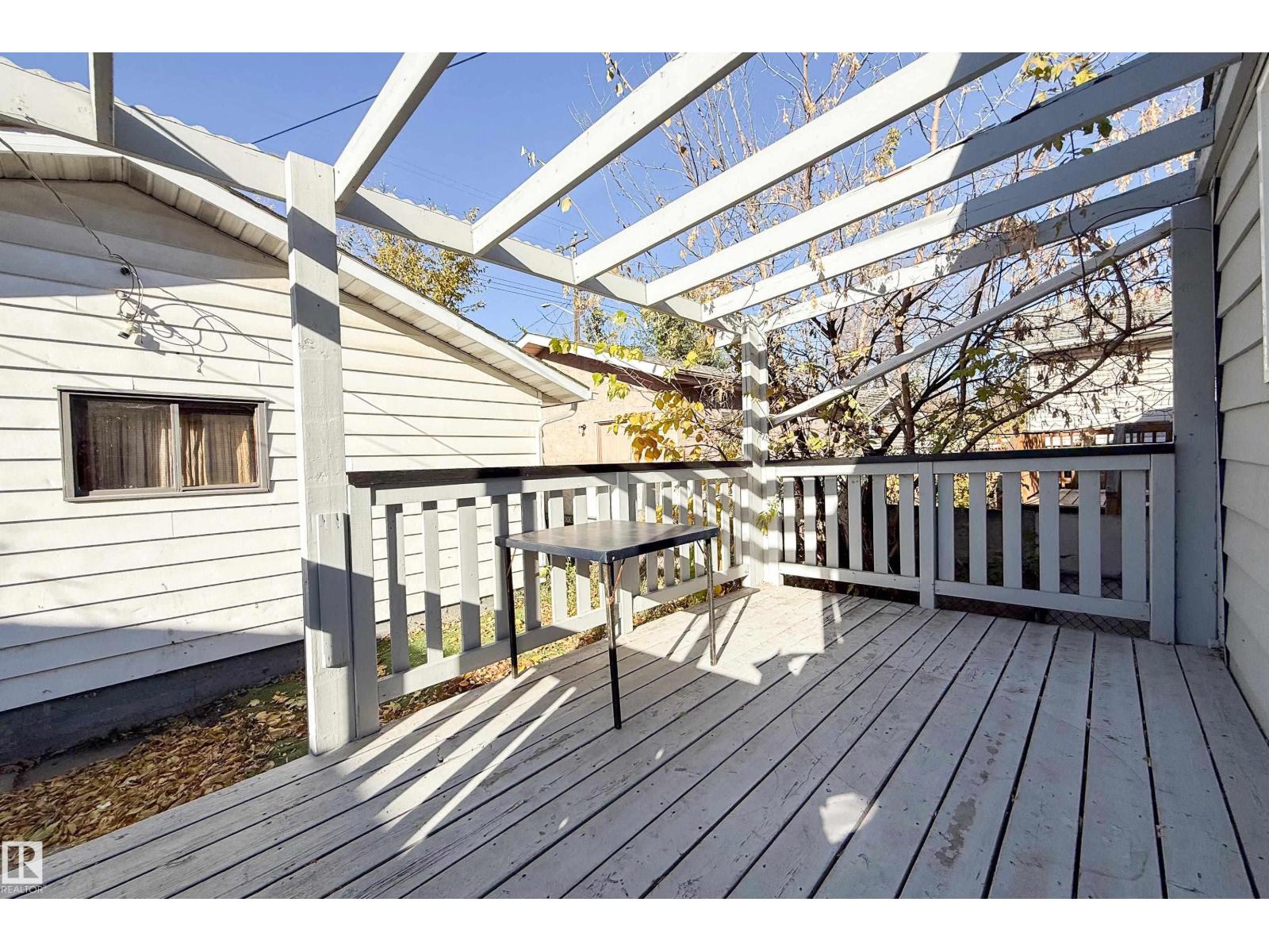 11536 83 ST NW, Edmonton