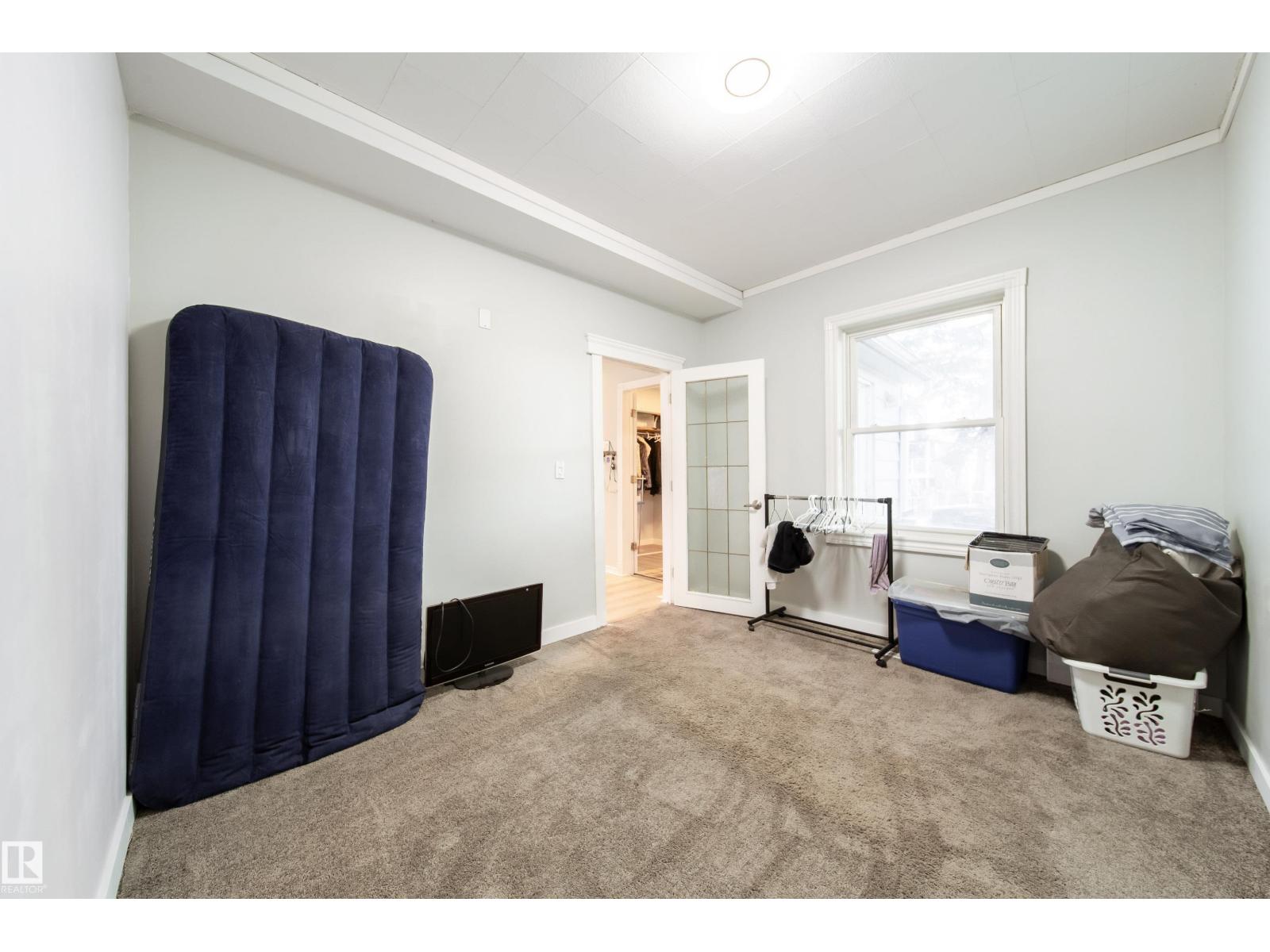 11536 83 ST NW, Edmonton