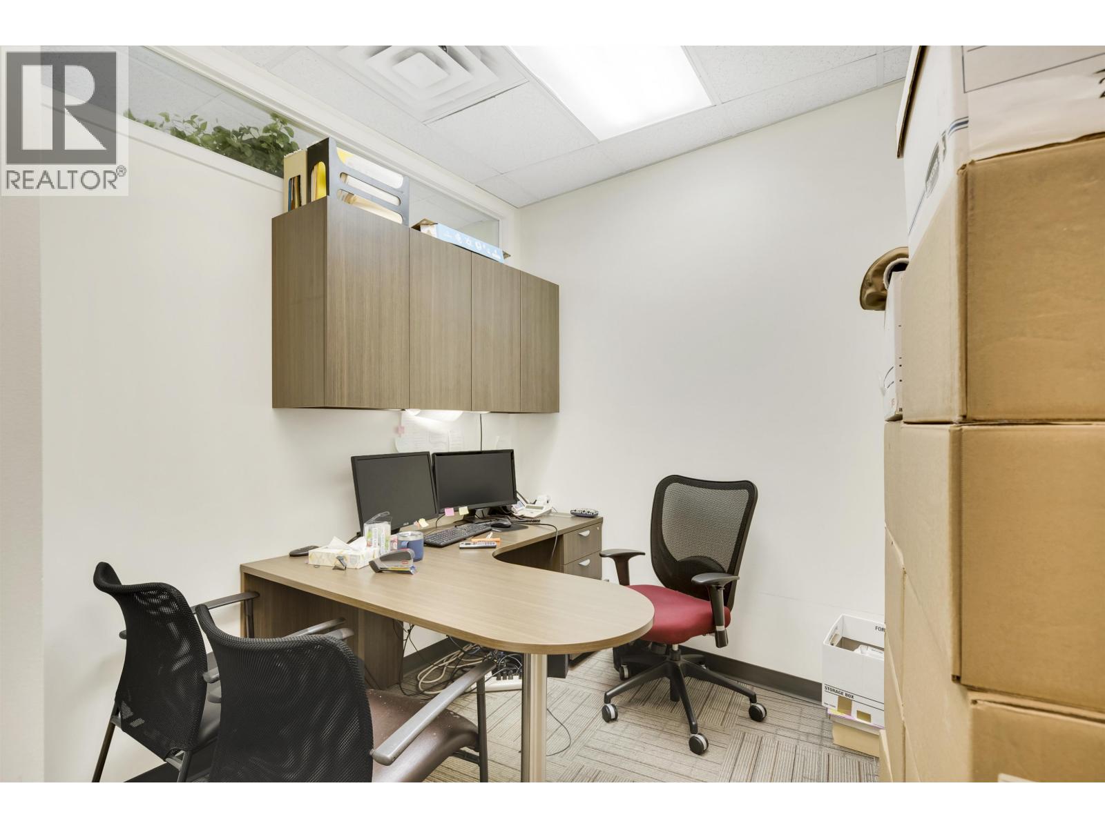 605 4538 KINGSWAY, Burnaby