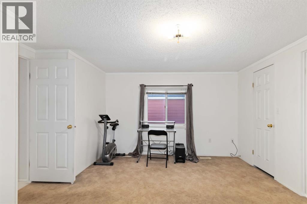 210 Grant Way, Fort McMurray