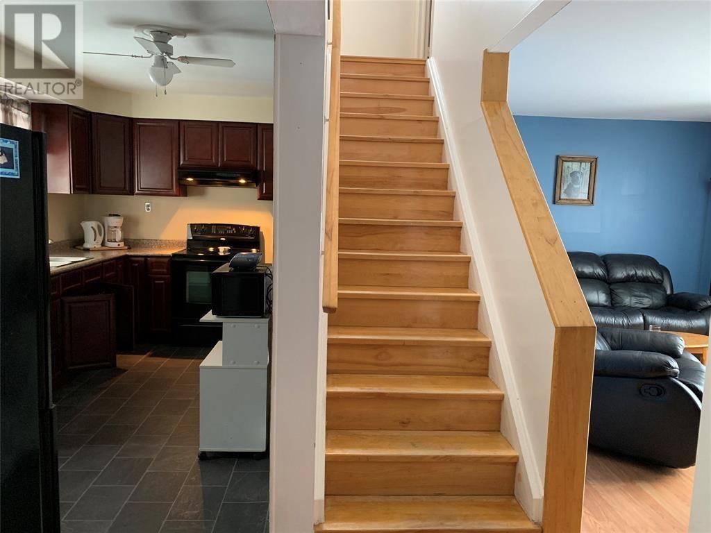 27 ANDERSON STREET - 12