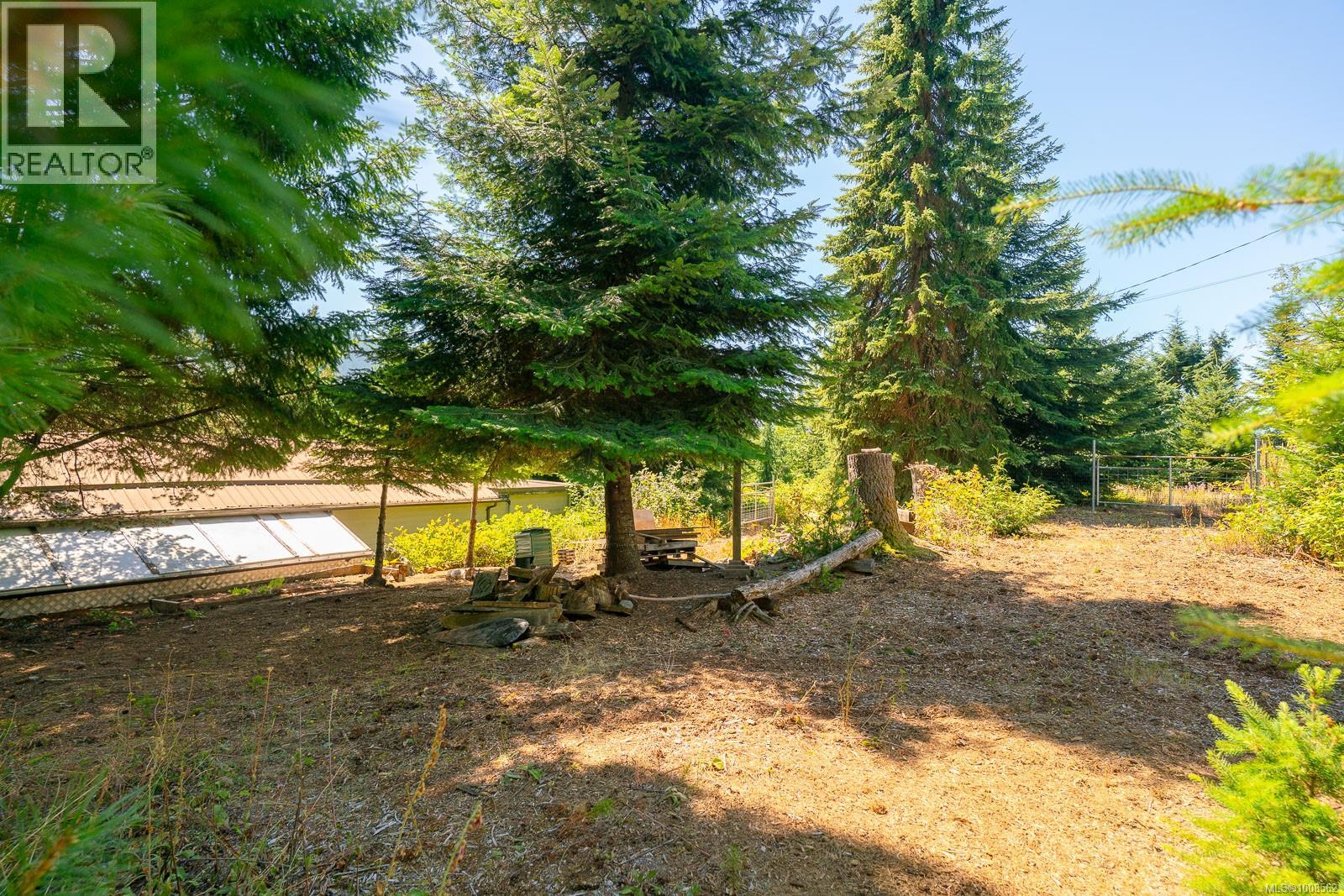 300&304 DEER Rd, Lake Cowichan