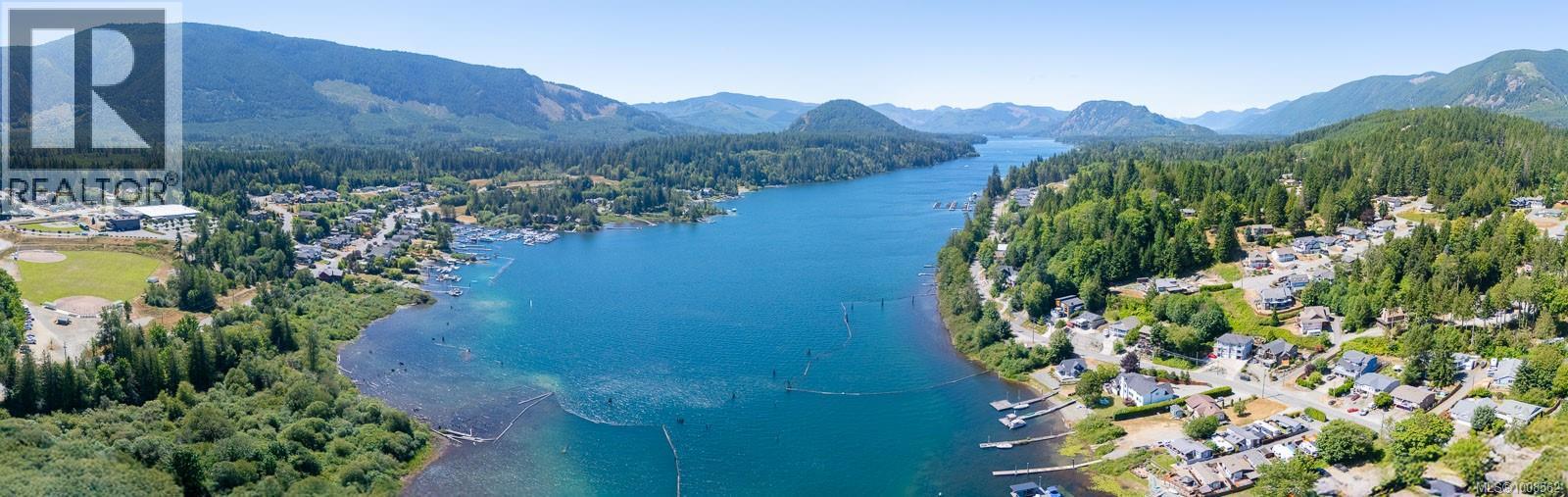 300&304 DEER Rd, Lake Cowichan