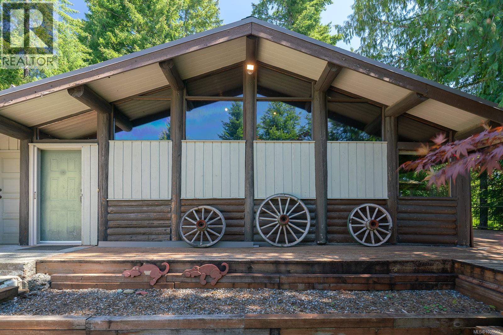 300&304 DEER Rd, Lake Cowichan