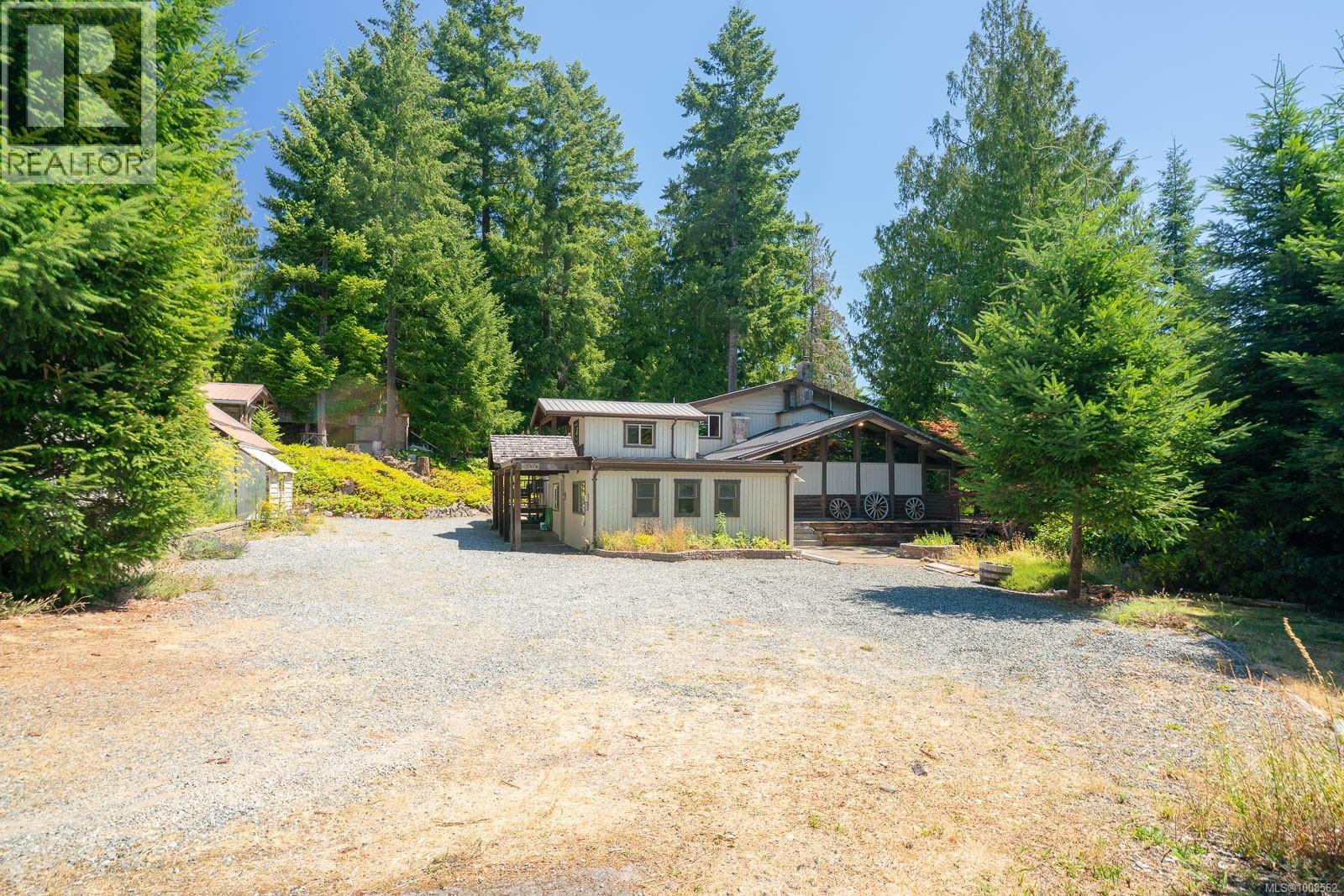 300&304 DEER Rd, Lake Cowichan