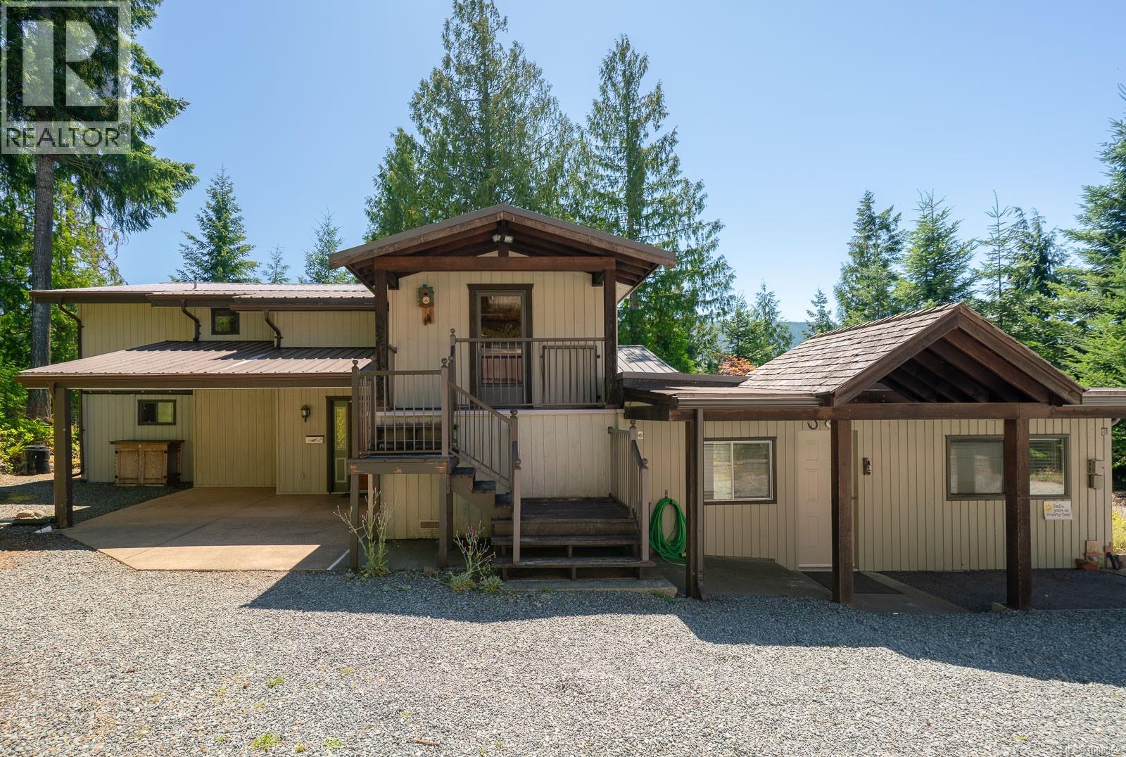 300&304 DEER Rd, Lake Cowichan