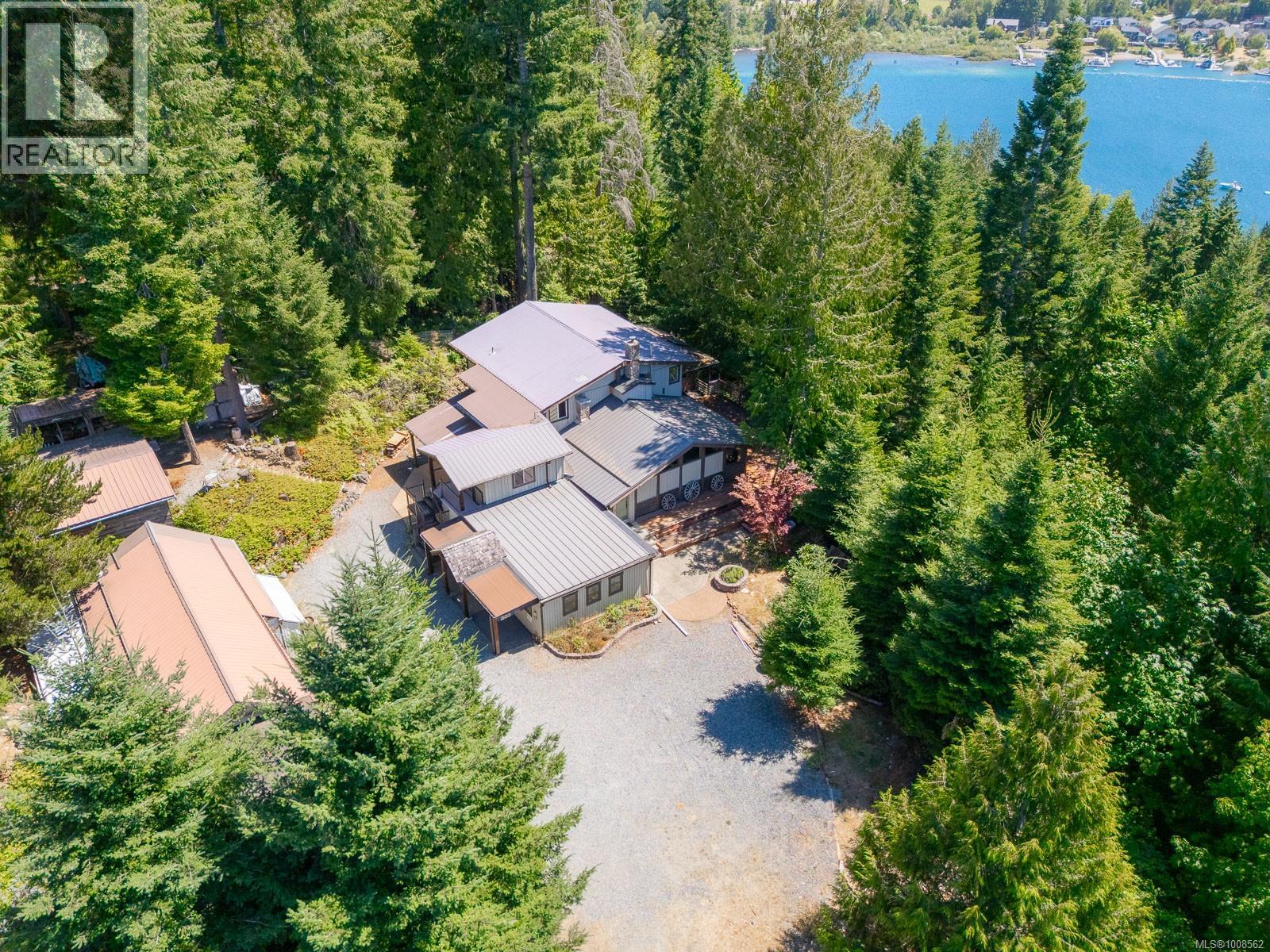 300&304 DEER Rd, Lake Cowichan
