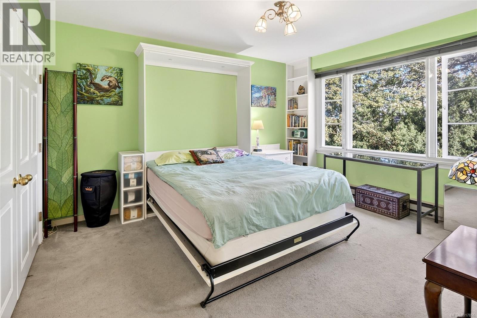  3315 Ripon Road, Oak Bay