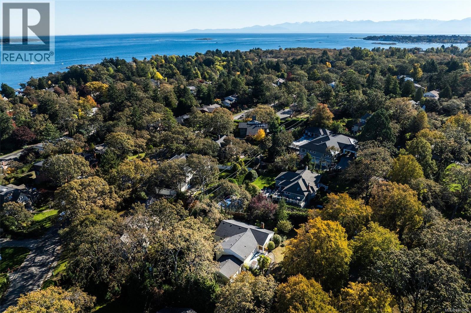  3315 Ripon Road, Oak Bay