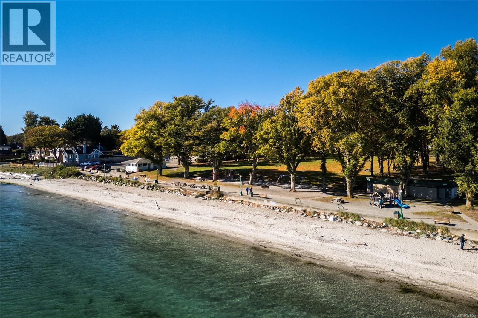  3315 Ripon Road, Oak Bay