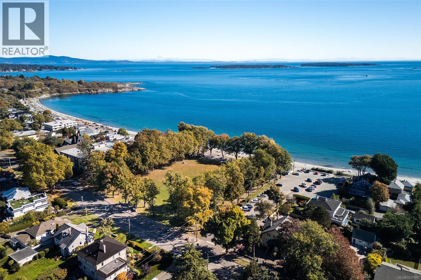  3315 Ripon Road, Oak Bay