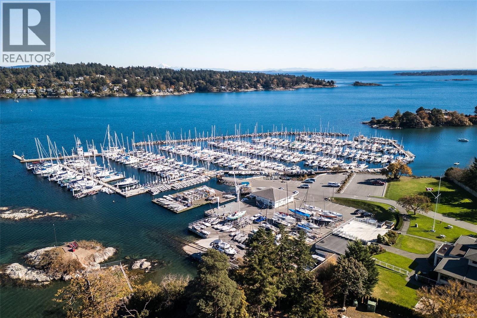  3315 Ripon Road, Oak Bay