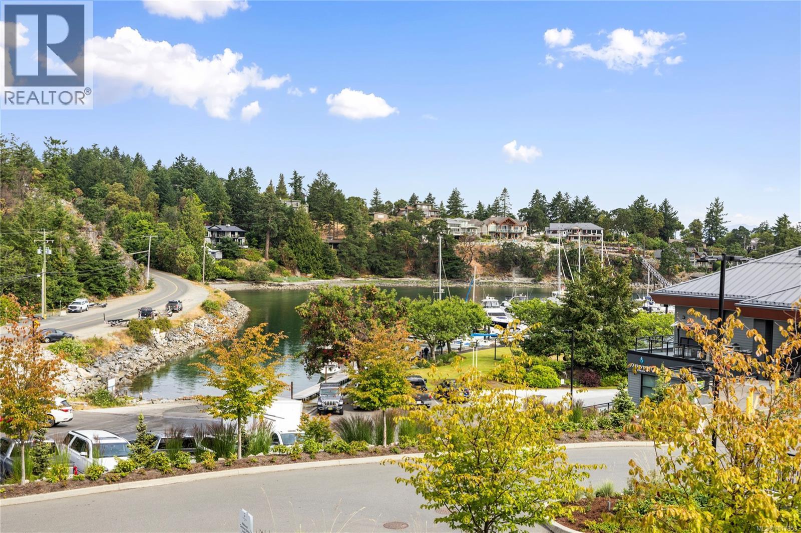 202 3529 Dolphin Dr, Nanoose Bay